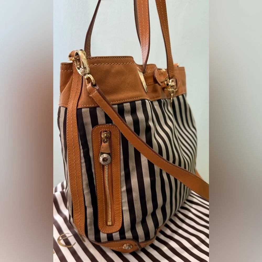 Henri Bendel Centennial Signature Stripe Bucket Crossbody w/ dustbag